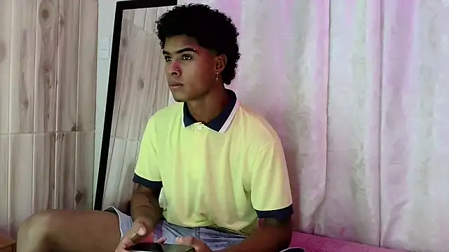 Pasion morena online show from 11/18/25, 01:11