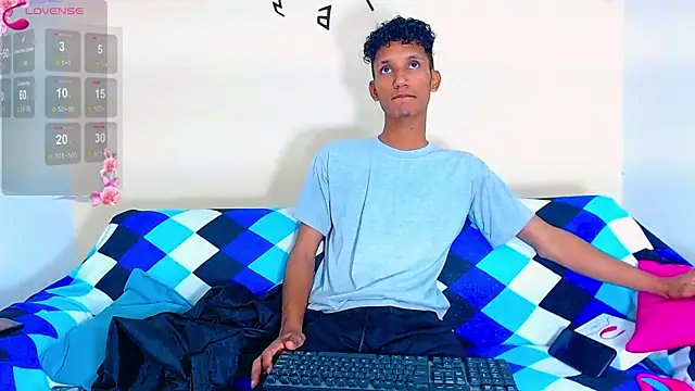 Snapshot of dabryan8 chatting on 12/16/25, 11:15 dabryan8 online show from 12/16/25, 11:15