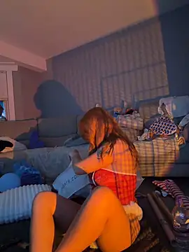 Ellieskyyee1 online show from 12/19/25, 09:33