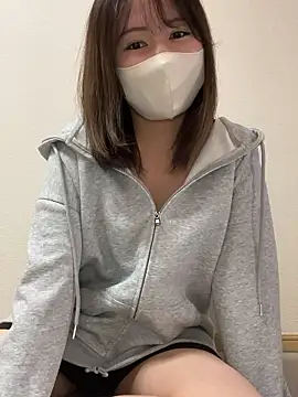 Rui 87 online show from 11/05/25, 12:43