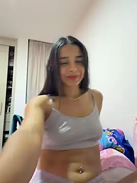 Snapshot of violeta365 chatting on 12/21/25, 02:41 violeta365 online show from 12/21/25, 02:41
