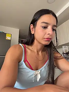 Snapshot of violeta365 chatting on 02/04/26, 01:28 violeta365 online show from 02/04/26, 01:28