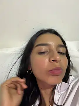 Snapshot of violeta365 chatting on 02/25/26, 03:05 violeta365 online show from 02/25/26, 03:05