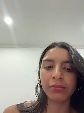 Snapshot of violeta365 chatting on 04/05/26, 03:26 violeta365 online show from 04/05/26, 03:26
