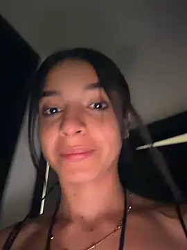 Snapshot of violeta365 chatting on 04/19/26, 04:50 violeta365 online show from 04/19/26, 04:50