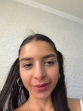 Snapshot of violeta365 chatting on 04/21/26, 01:50 violeta365 online show from 04/21/26, 01:50