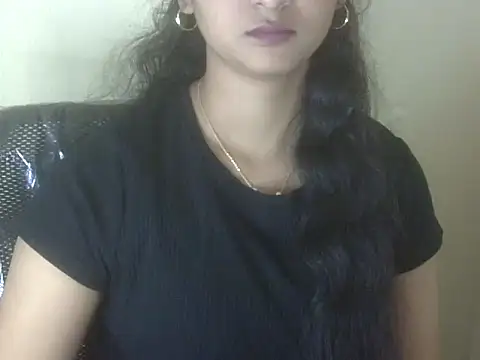 Snapshot of shimz_ chatting on 11/15/25, 06:00 shimz online show from 11/15/25, 06:00