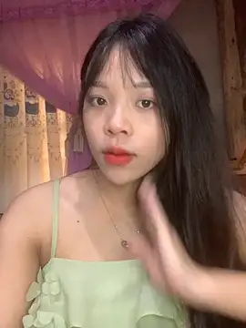 Duck dona online show from 10/27/25, 09:35