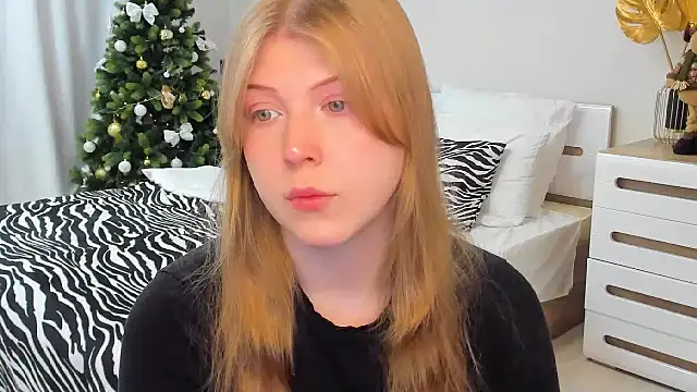 Stella Light online show from 12/18/25, 04:18