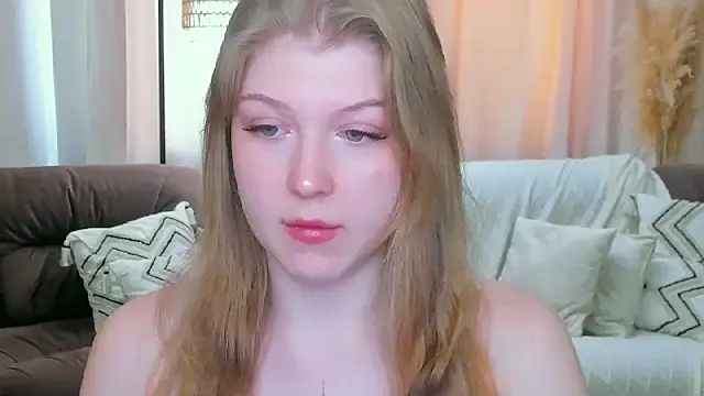 Stella Light online show from 04/06/26, 04:10