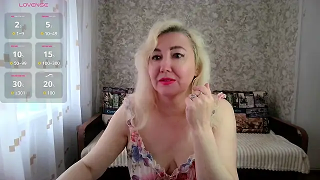 LadyKriss online show from 04/09/26, 04:01