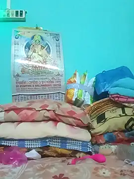 Snapshot of Hot-joyaa chatting on 12/15/25, 04:00 Hot-joyaa online show from 12/15/25, 04:00