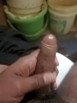 Snapshot of HeatableRevan chatting on 02/28/26, 12:55 HeatableRevan online show from 02/28/26, 12:55