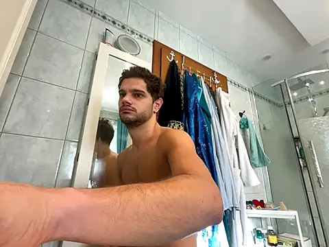 youngboyformommy24 online show from 10/29/25, 07:54