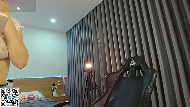 Snapshot of Sinoby_Osino chatting on 11/02/25, 10:39 Sinoby Osino online show from 11/02/25, 10:39