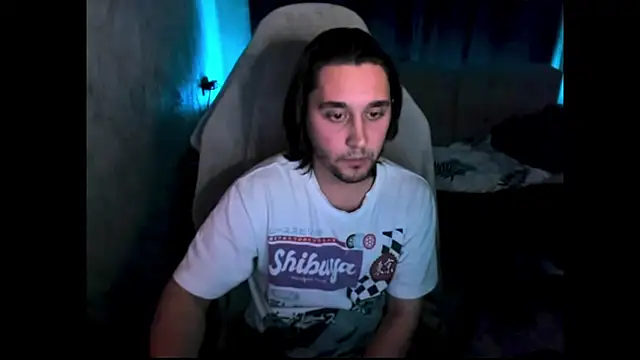 Snapshot of Pohyi_ chatting on 02/16/26, 05:31 Pohyi online show from 02/16/26, 05:31