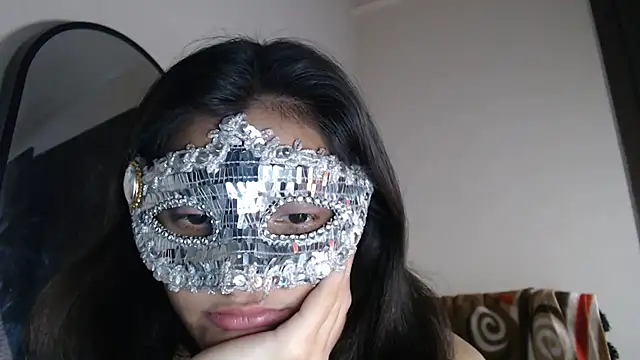 Hottie hania online show from 12/17/25, 06:36