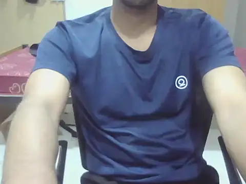 nick2445 online show from 03/05/26, 07:43