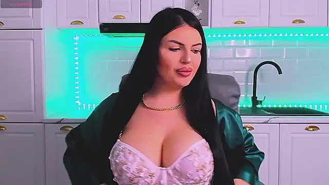 RheaLynn online show from 02/05/26, 09:08