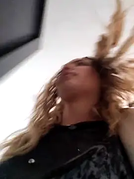 celeste 83 online show from 11/11/25, 02:28