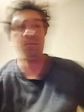 Snapshot of Sokingensoki chatting on 10/27/25, 02:21 Sokingensoki online show from 10/27/25, 02:21