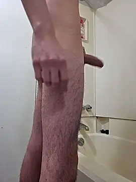 4idin0000 online show from 01/12/26, 02:50