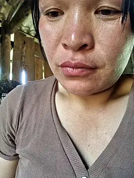 chipu06 online show from 04/13/26, 05:35