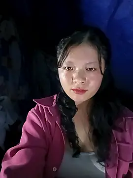 lisa-bae00 online show from 11/16/25, 11:27