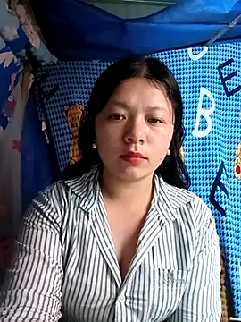 lisa-bae00 online show from 03/05/26, 11:45