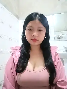 lisa-bae00 online show from 04/23/26, 01:02