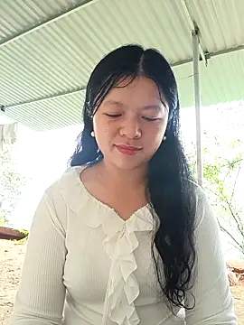 lisa-bae00 online show from 04/24/26, 03:31