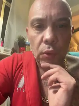 Snapshot of gitanoMad chatting on 02/01/26, 06:50 gitanoMad online show from 02/01/26, 06:50