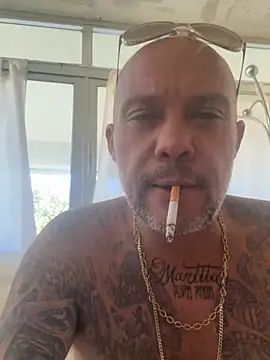 Snapshot of gitanoMad chatting on 03/28/26, 09:31 gitanoMad online show from 03/28/26, 09:31