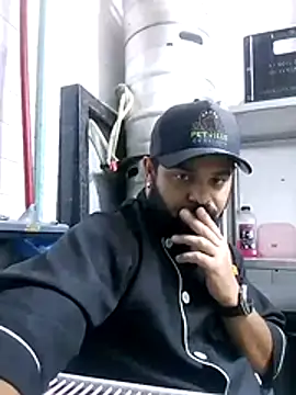 Sfdocom online show from 11/01/25, 01:29