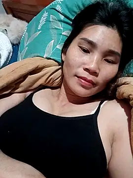 Bear bear0 online show from 12/02/25, 02:17