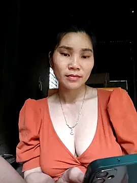 Bear bear0 online show from 04/21/26, 01:42