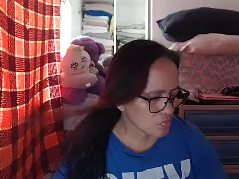 Kinkybela2025 online show from 11/22/25, 06:56