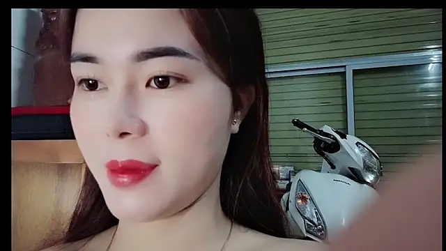 Family-Lovee online show from 02/21/26, 10:11