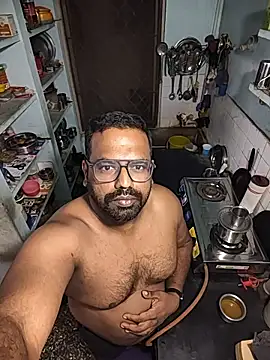 Snapshot of Siranjeevishiva chatting on 01/11/26, 05:29 Siranjeevishiva online show from 01/11/26, 05:29