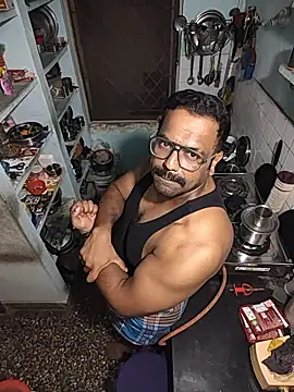 Snapshot of Siranjeevishiva chatting on 01/17/26, 05:16 Siranjeevishiva online show from 01/17/26, 05:16