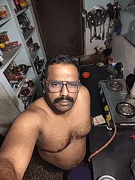 Snapshot of Siranjeevishiva chatting on 02/02/26, 06:06 Siranjeevishiva online show from 02/02/26, 06:06