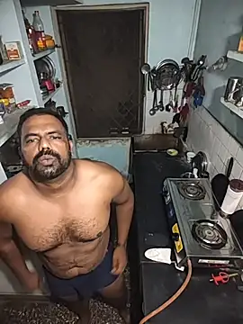 Snapshot of Siranjeevishiva chatting on 03/10/26, 06:13 Siranjeevishiva online show from 03/10/26, 06:13