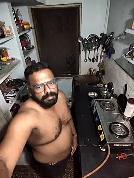 Snapshot of Siranjeevishiva chatting on 04/08/26, 06:08 Siranjeevishiva online show from 04/08/26, 06:08