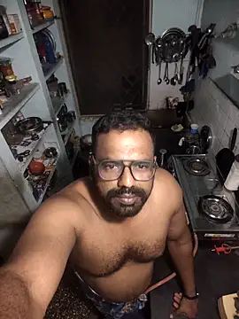 Snapshot of Siranjeevishiva chatting on 04/14/26, 06:14 Siranjeevishiva online show from 04/14/26, 06:14