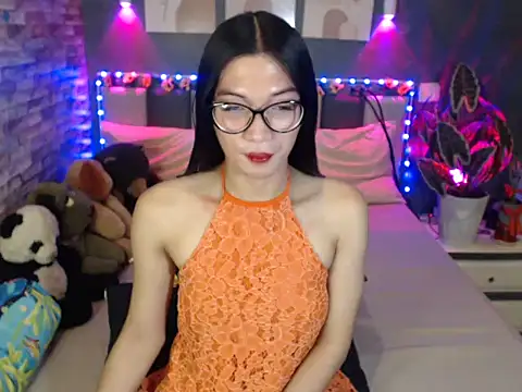 HotNathalie6900 online show from 03/21/26, 11:59