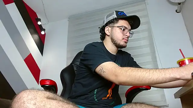 Zac Golden online show from 03/30/26, 01:34