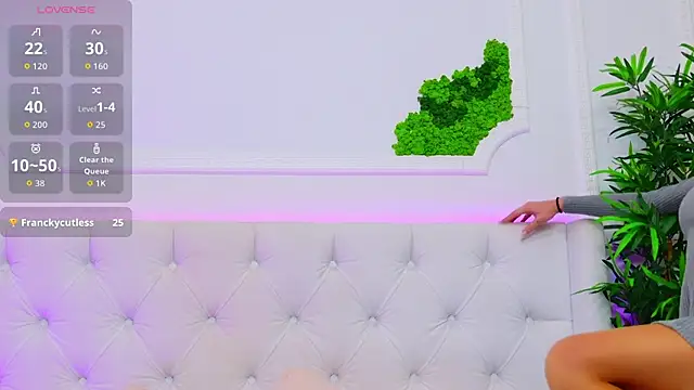 ElisaCharm online show from 01/14/26, 05:13