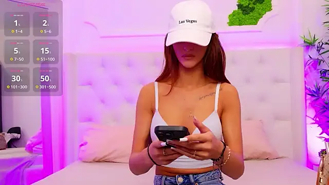 ElisaCharm online show from 04/08/26, 03:06