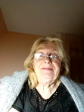 AmyLove353 online show from 11/09/25, 09:24