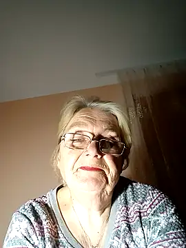 AmyLove353 online show from 11/26/25, 10:22